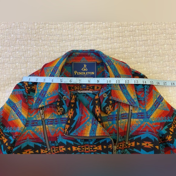 Pendleton Colorful Geometric Jacket - Picture 6 of 11